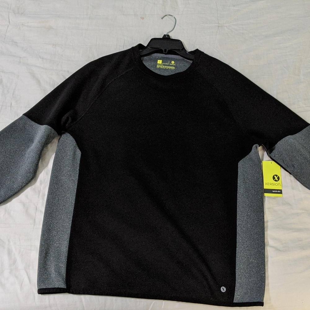 Men's long sleeve shirt.